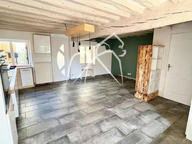 Maison mitoyenne avec terrasse, jardinet et atelier | 87 m² | Saint Etienne du Rouvray