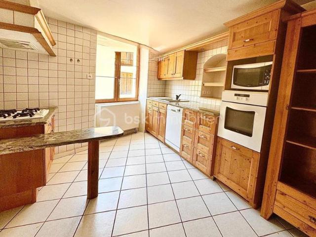Maison Mitoyenne à FEISSONS SUR ISERE