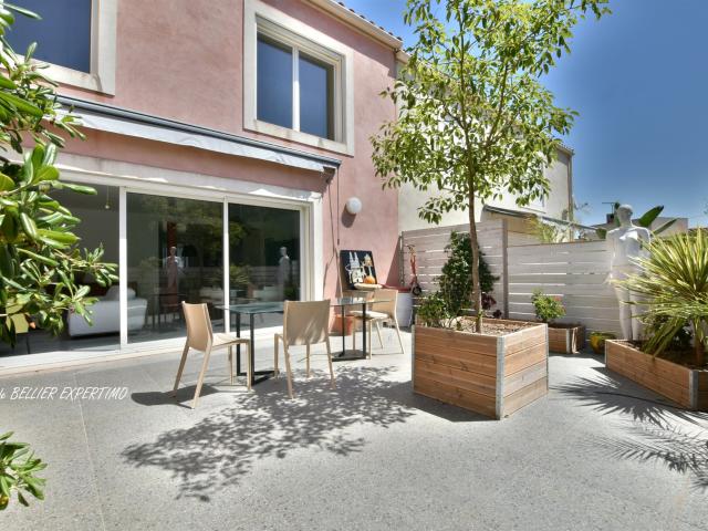 Maison mitoyenne de 2024, avec Terrasse, notée B au DPE à ve. 134m² Marseille 8ème