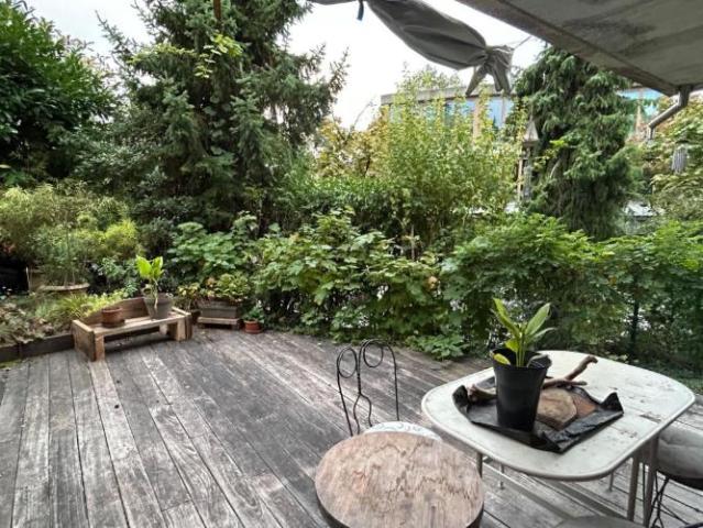Maison mitoyenne de 4,5 pièces avec jardin privatif et terrasse