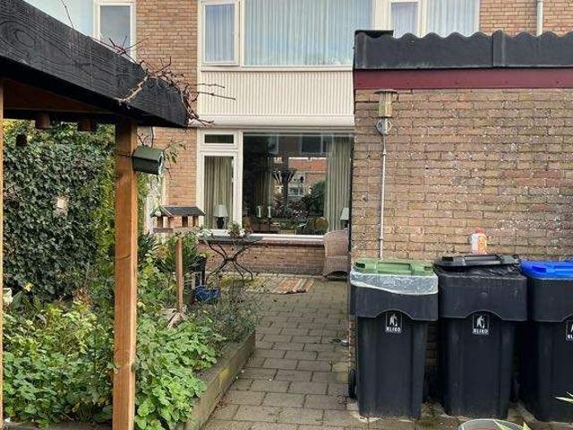 Maison mitoyenne Dorpsweg 59, Sommelsdijk À Louer