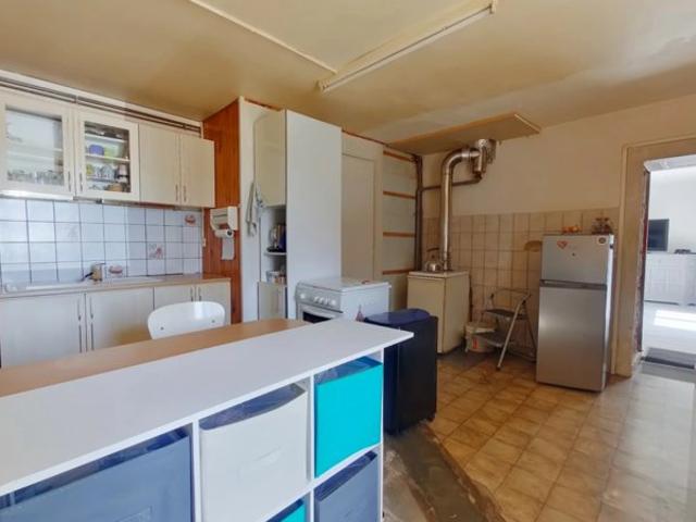 Maison sur la commune de BOUVERANS avec Dépendances