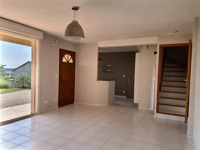 Maison mitoyenne T4