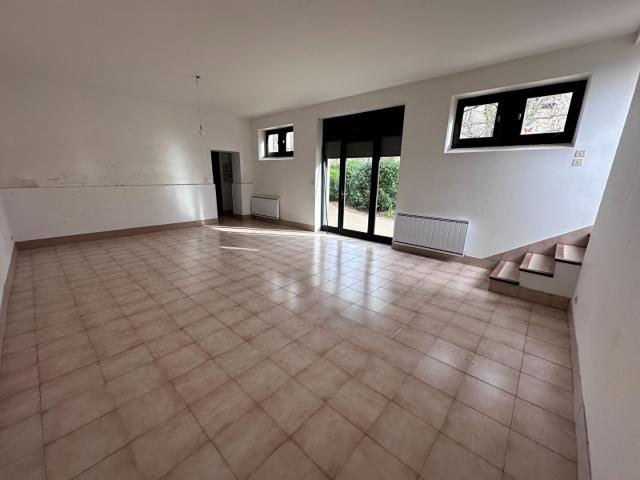 Maison Mitoyenne T3 St Antonin Noble Val