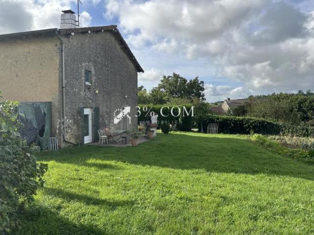 Maison mitoyenne 170 m2 6 pièces 3 chambres