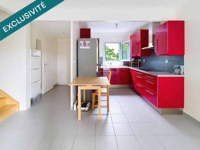 Maison mitoyenne 3 chambres avec jardin