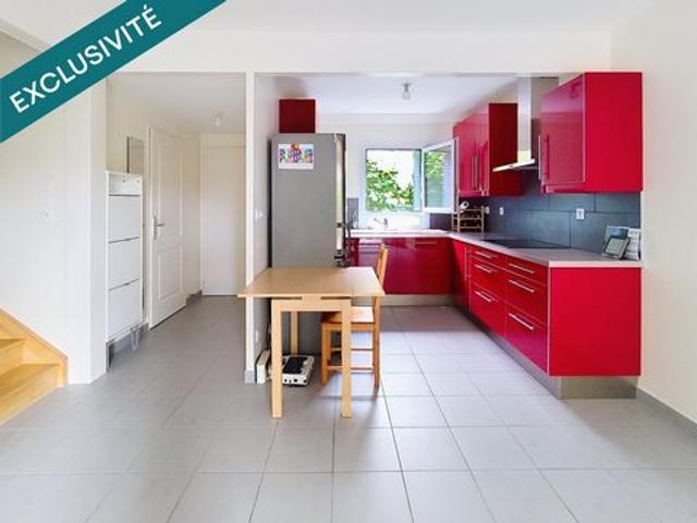 Maison mitoyenne 3 chambres avec jardin