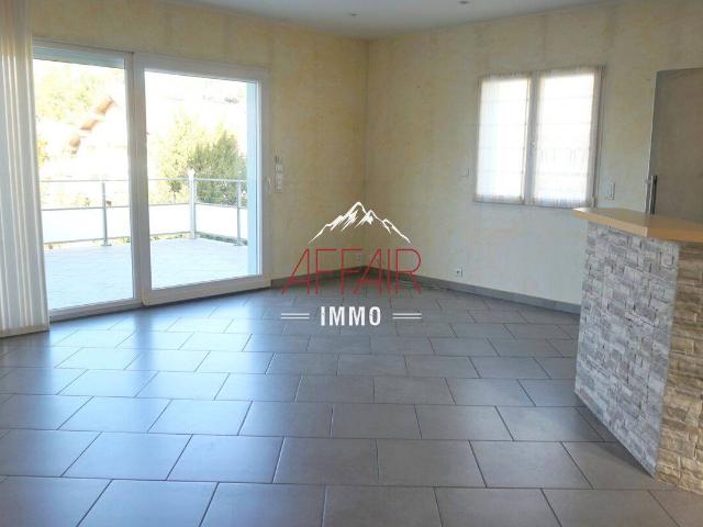 Maison mitoyenne 4 pièces avec jardin à GAILLARD 74240