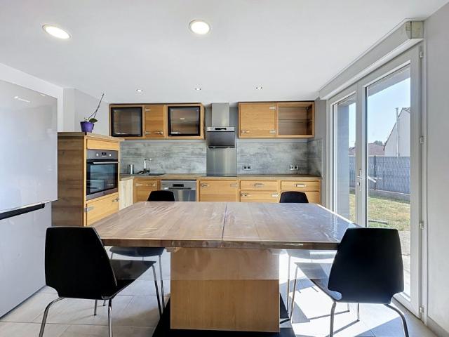Maison mitoyenne 6 pièces à Boulay Moselle FR