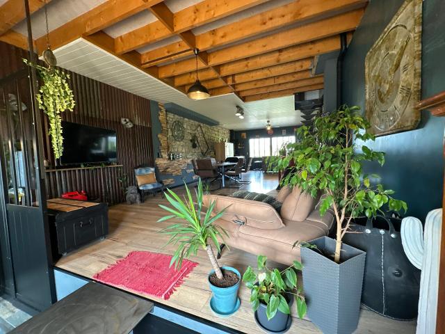 Maison de style loft industriel de 4.5 pièces à Abbévillers