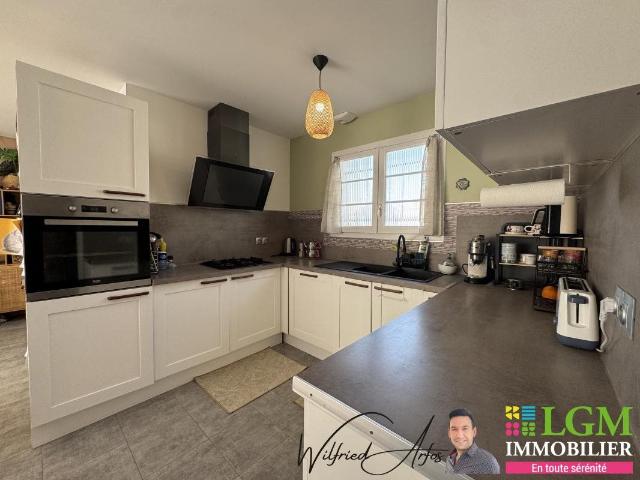 Maison mitoyenne 87 m2 5 pièces 87m² Gallargues le Montueux