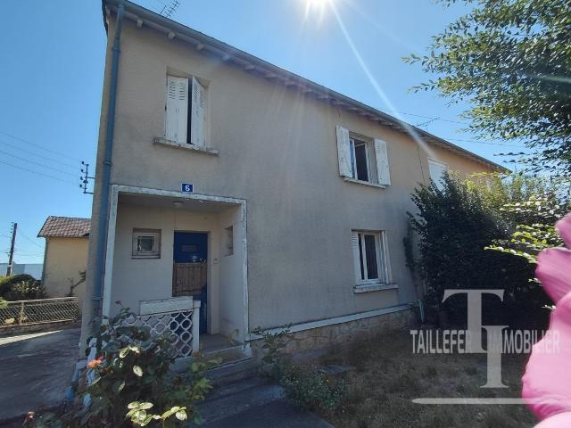 Maison mitoyenne 91m² 350m² de jardin garage 91m² Trélissac