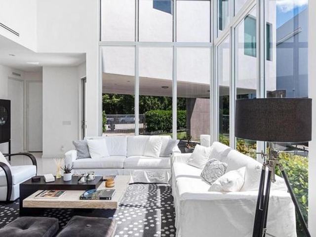 Maison • Miami