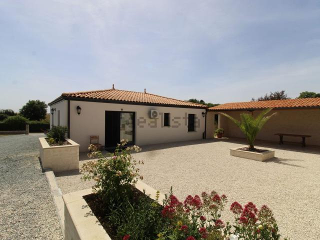 Maison, Migré