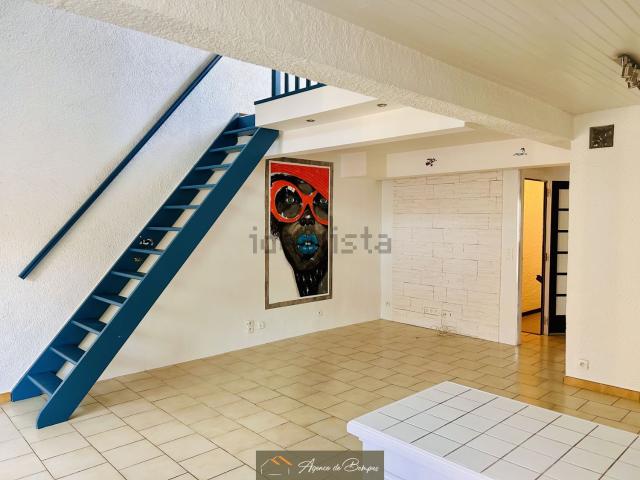 Maison, Millas