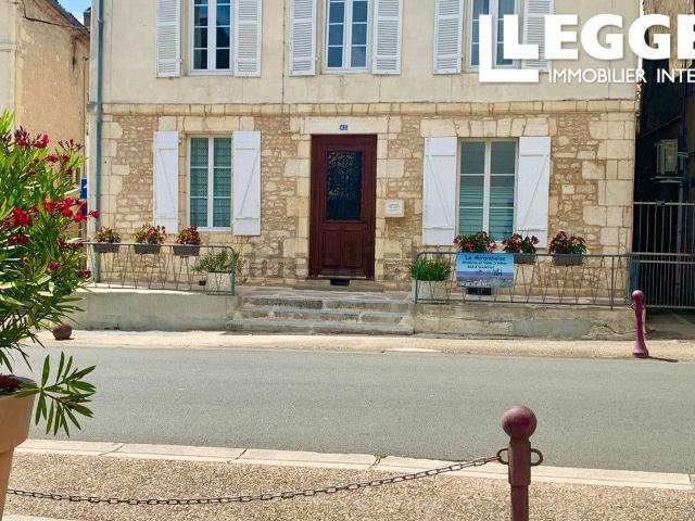 Maison, Mirambeau