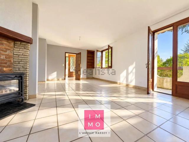Maison, Mirande
