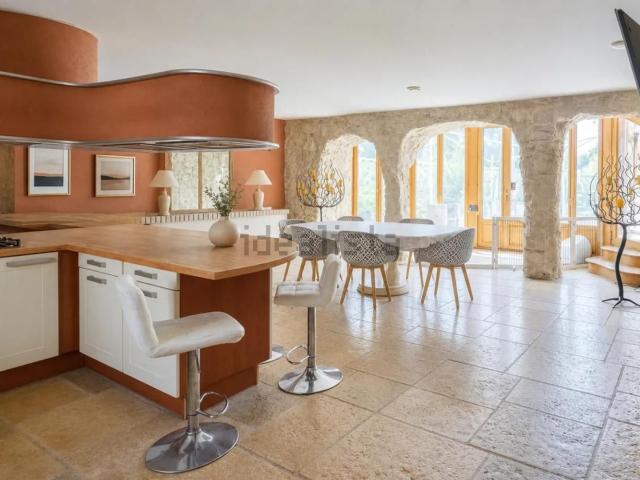 Maison, Mirecourt