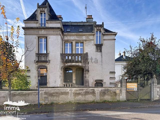 Maison, Mirecourt