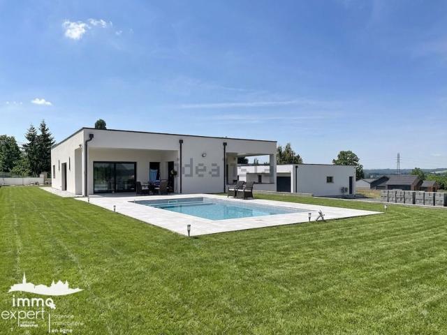 Maison, Mirecourt