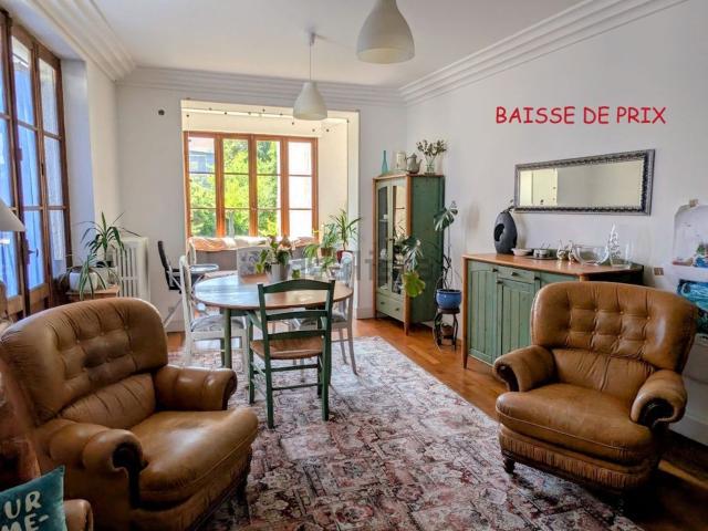 Maison, Mirecourt