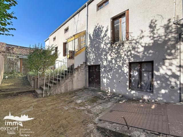 Maison, Mirecourt