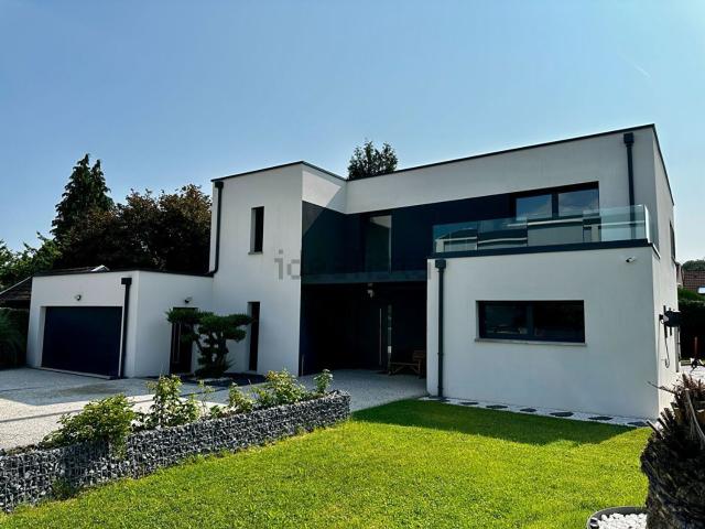 Maison, Mirecourt