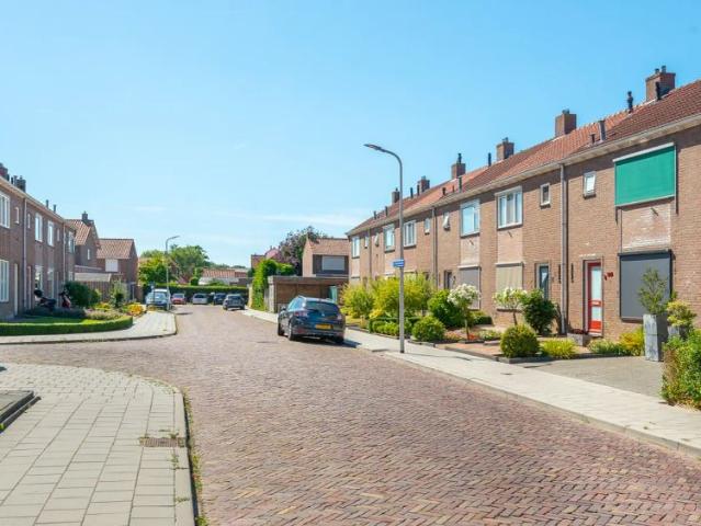Maison Mr Steenbergenstraat 3, Genemuiden À louer
