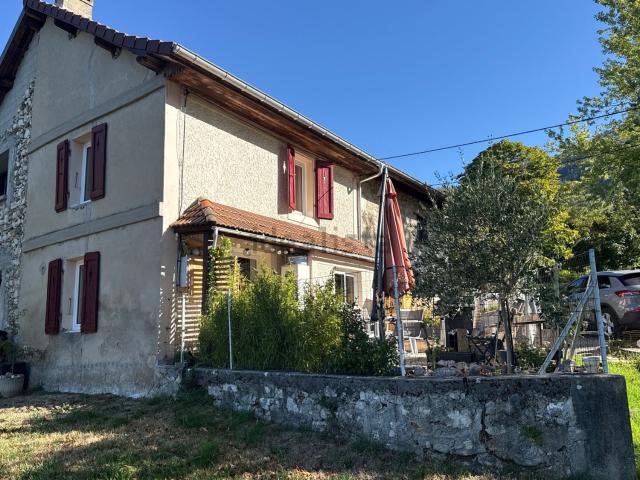 Maison, Novalaise