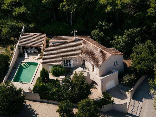 Maison, Noves