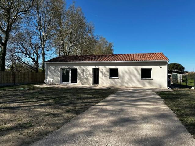 Maison, Noé
