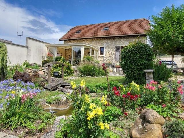 Maison, Nogentel