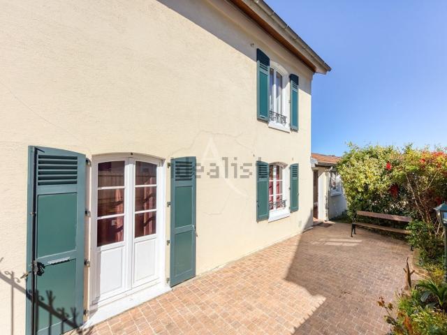 Maison, Noisiel