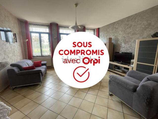 Maison, Nomain