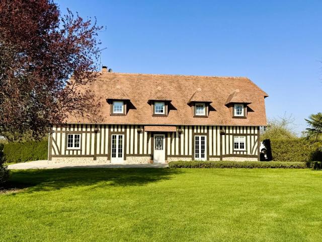 Maison Normande de 148 m² 4 chambres Dépendance et Verger Cadre préservé LIVAROT PAYS D'AUGE 14