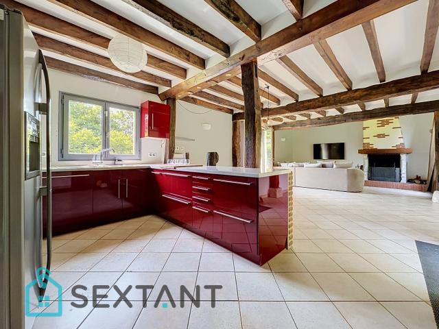 Maison Normande entiérement rénovée 130 m2 sur 1000 m2 de jardin arboré