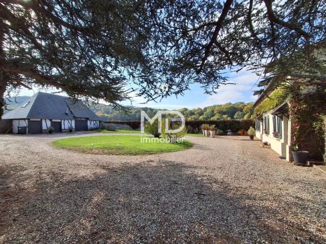 Maison, Normanville