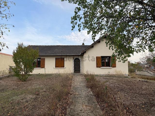 Maison, Naintré