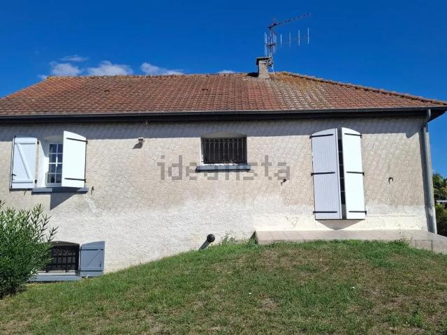 Maison, Naintré