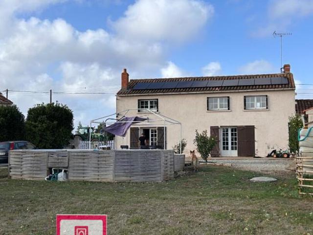 Maison Nalliers 7 pièce s 152 m2