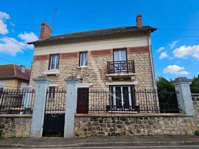 Maison, Nampteuil sous Muret