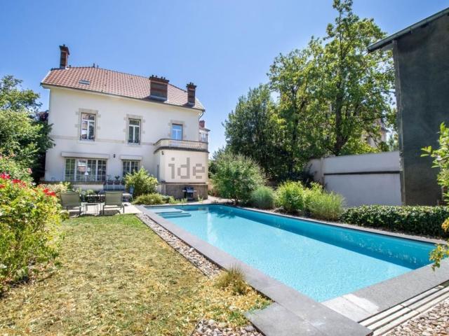 Maison, Nancy