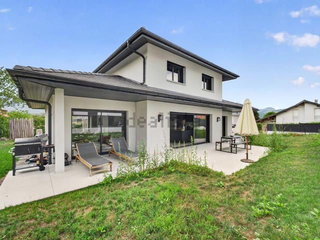 Maison, Nangy