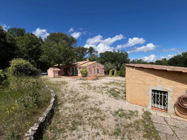 Maison, Nans les Pins