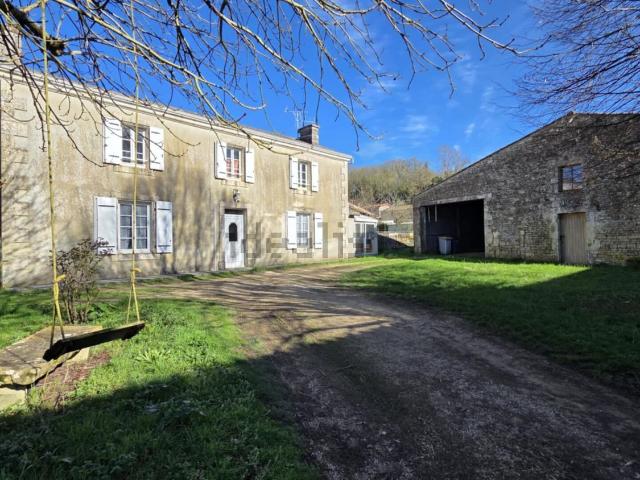 Maison, Nanteuil