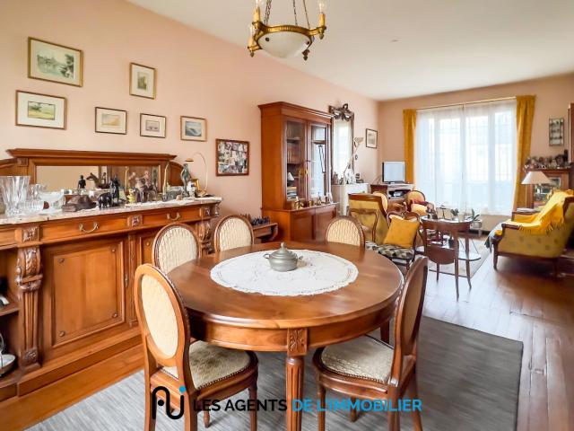 Maison Nanterre 7 pièce s 148 m2