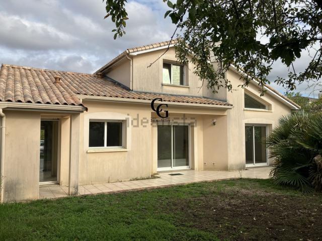Maison, Saint Sébastien sur Loire