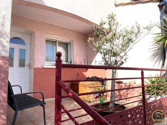 Maison, Bages