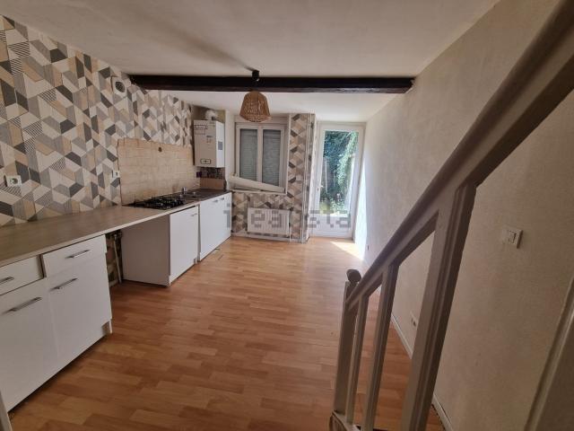 Maison, Neufmanil