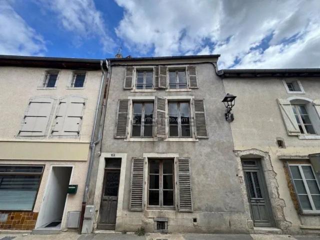 Maison, Neufchâteau